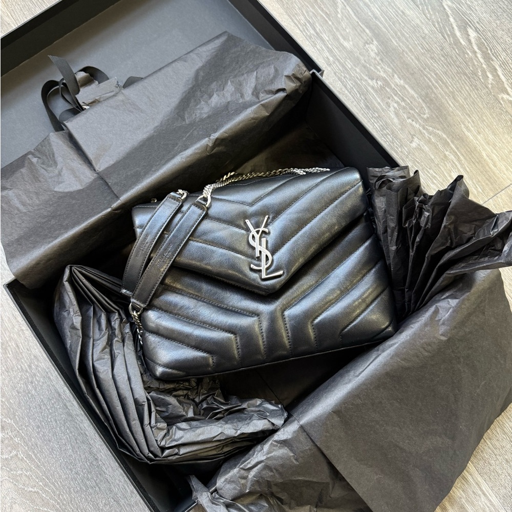 YSL BLACK LEATHER LOULOU S BAG